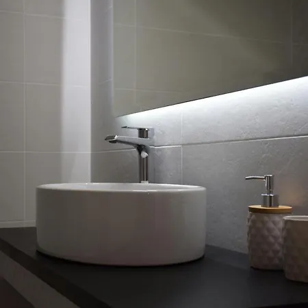 Forest & Sea View 아파트 아르고스톨리온